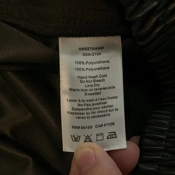 NWT ATM Anthony Thomas Melillo Black Vegan Leather Culottes Size L