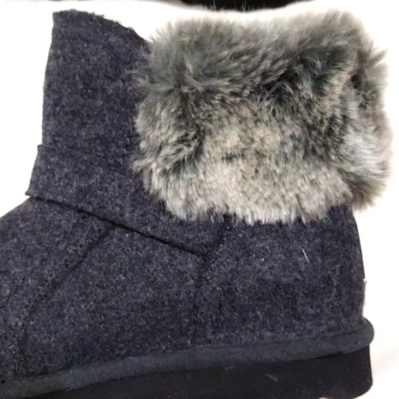 NWT Bearpaw Women's Fur Trim Wide Koko Ankle Water Resistant Ski Winter Boots 10