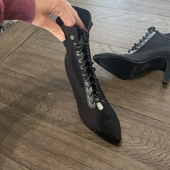 NWT BURJU Naeema Pointed Toe Lace Up Ankle Boots Stiletto Heel | Black | 5.5