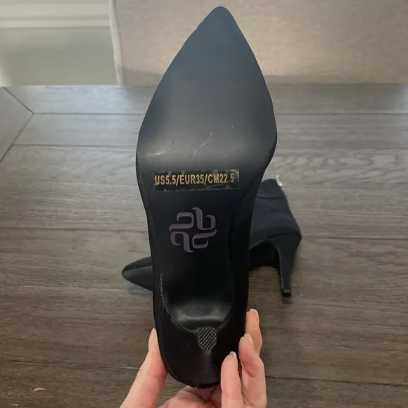 NWT BURJU Naeema Pointed Toe Lace Up Ankle Boots Stiletto Heel | Black | 5.5