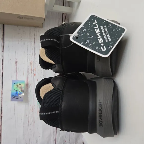 NWT Clarks Mens Wave 2.0 Edge Size 11½ W