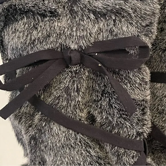 NWT Decree Platform Boots