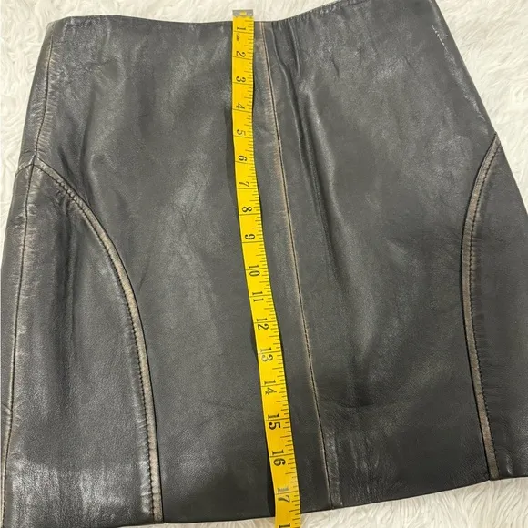 NWT DKNY 100% Sheep Leather limited edition distressed leather skirt size XS