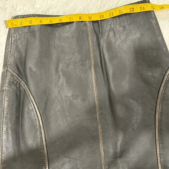 NWT DKNY 100% Sheep Leather limited edition distressed leather skirt size XS