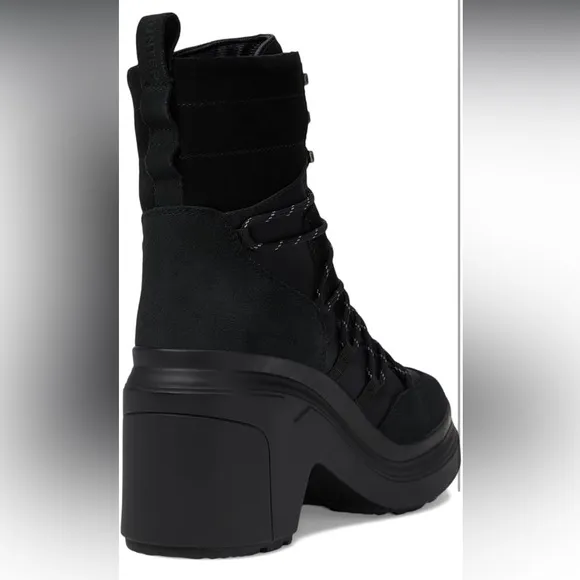 NWT Hunter Womens Discoverer Mid Lace-Up  Heel Boot size 11