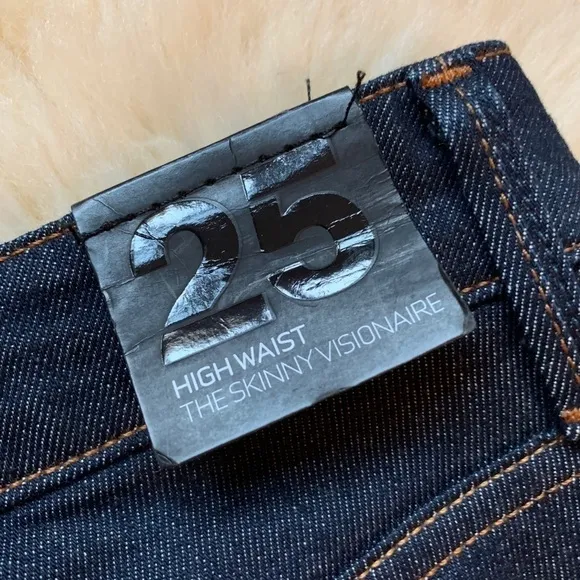 NWT Joe’s Jeans Dark Skinny Visionaire Jeans 24