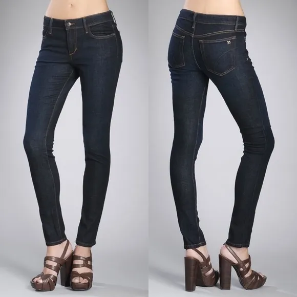 NWT Joe’s Jeans Dark Skinny Visionaire Jeans 24