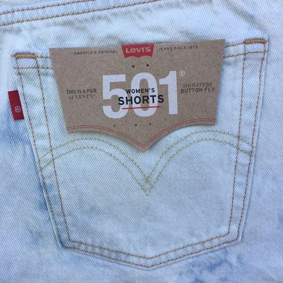 NWT Levi’s 501 High Rise Jean Short Partly Cloudy Blue 29