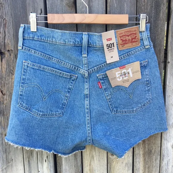 NWT Levi’s 501 High Rise Jean Shorts Tango Stone Blue 29