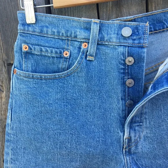 NWT Levi’s 501 High Rise Jean Shorts Tango Stone Blue 29
