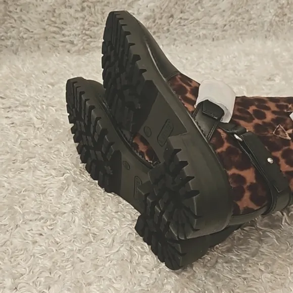 NWT Nine West Faux Fur Leopard boots