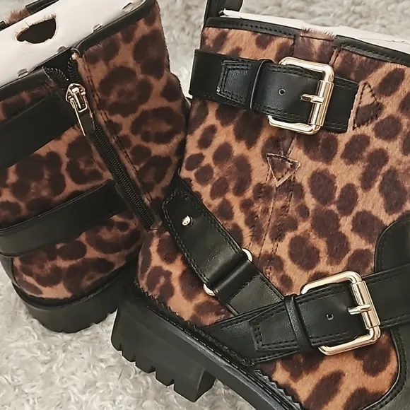 NWT Nine West Faux Fur Leopard boots