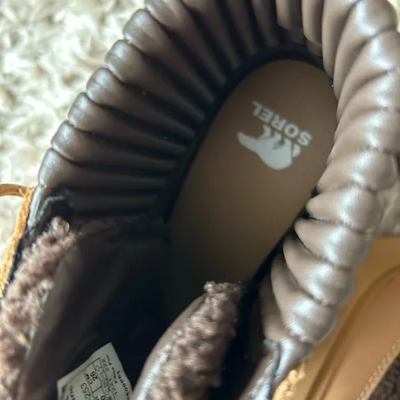 NWT Sorel Boots Womens Sz 9 Brex Heel Cozy Lace Bootie Tawny Buff, Brown