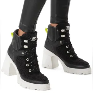 NWT Sorel Brex Block Heel Cozy Lace Black White Boots 7