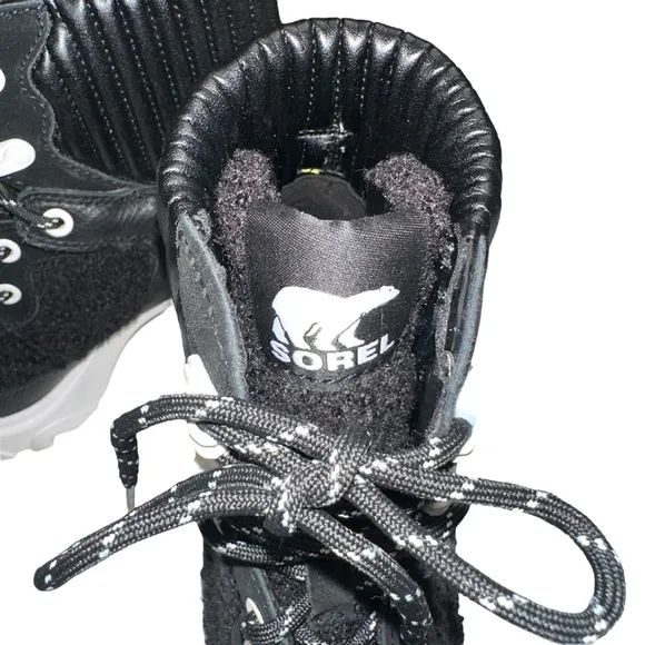 NWT Sorel Brex Block Heel Cozy Lace Black White Boots 7