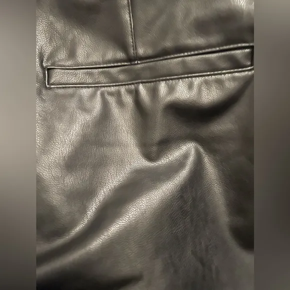NWT- Splendid Faux Leather Shorts, size 8, out of stock online