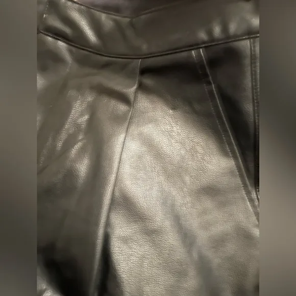 NWT- Splendid Faux Leather Shorts, size 8, out of stock online