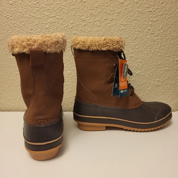 NWT Sporto Lace-up Faux Fur Trim Boots Size 8
