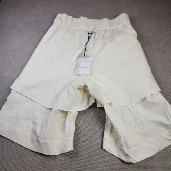 NWT The Line By K Essex Shorts Vanilla Cream Pull On Size Large Size 8