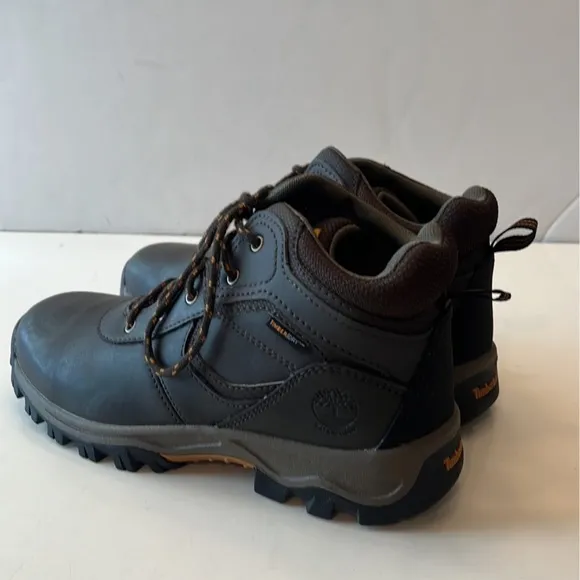 NWT Timberland Youth Mt. Maddsen Waterproof Hiking Boots