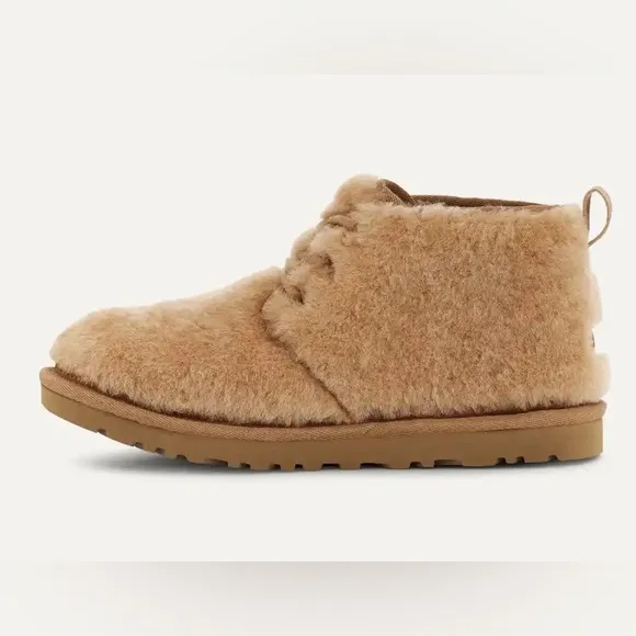 NWT UGG Womens Neumel Cozy Chestnut Boots soft sheepskin wool blend lace up shoe