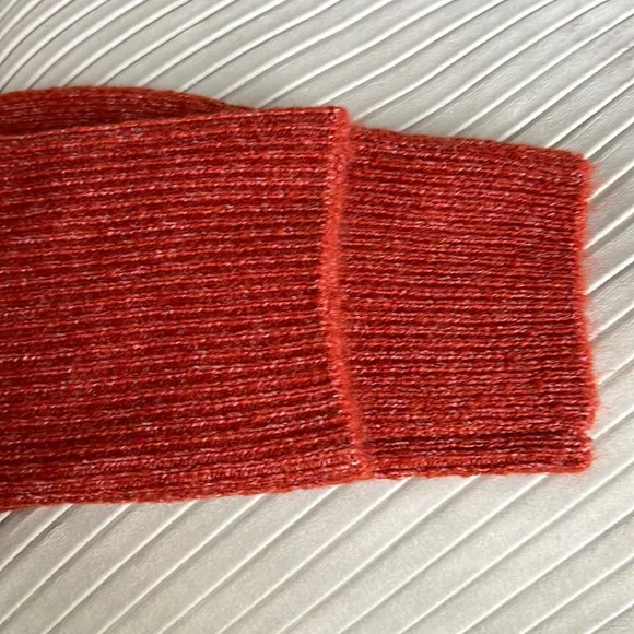 NWT Vince Camuto Colorblock Sweater