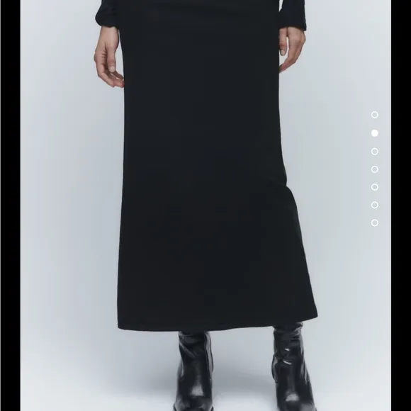 NWT ZARA The Contour ZW  Denim Long Black Skirt Sz M Blogger SOLDOUT