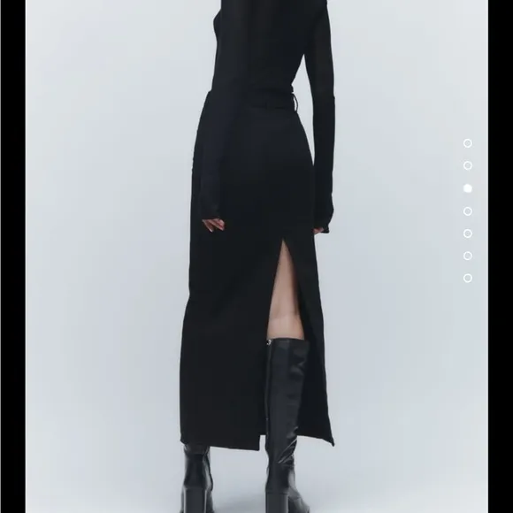 NWT ZARA The Contour ZW  Denim Long Black Skirt Sz M Blogger SOLDOUT