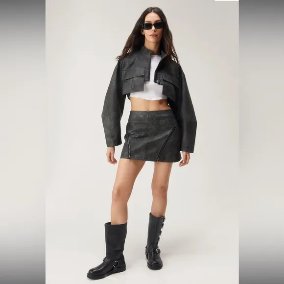 NWT Zip Detail Faux Leather Mini Skirt