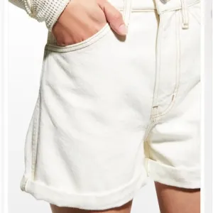 NWT FRAME High Rise Cuffed Short EcruFRAME 28/6