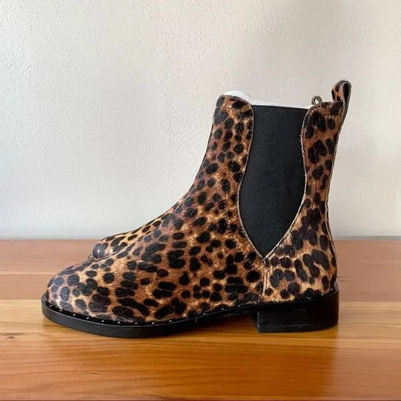 NWT Rebecca Minkoff Sabeen Too Genuine Calf Hair Chelsea Boots - Size: 6
