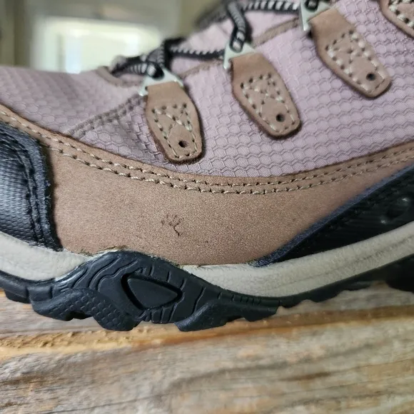 Oboz Juniper Mid Waterproof Hiking Boots Women’s 7.5