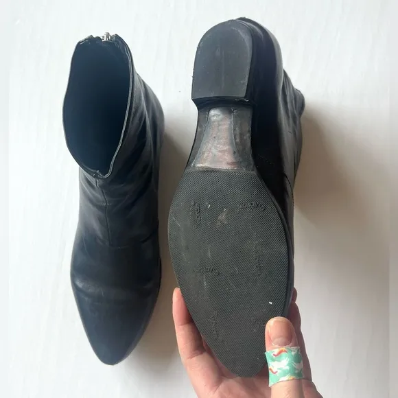 Officine Creative boots free people mod bootie back zipper black patent 8.5