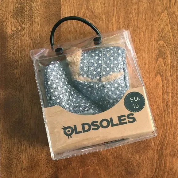 Old Soles &quot;star glam&quot; polar boot 6-9m NWT