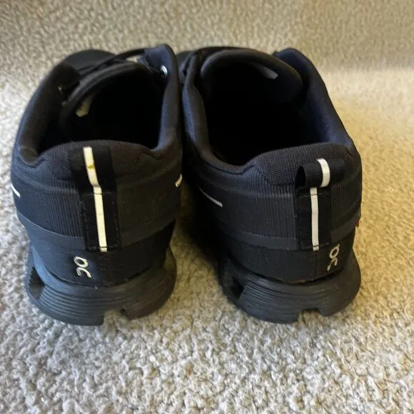 On Cloud 5 Running Sneakers Mens 13 Black Shoes Waterproof NO INSOLES &amp; FLAW
