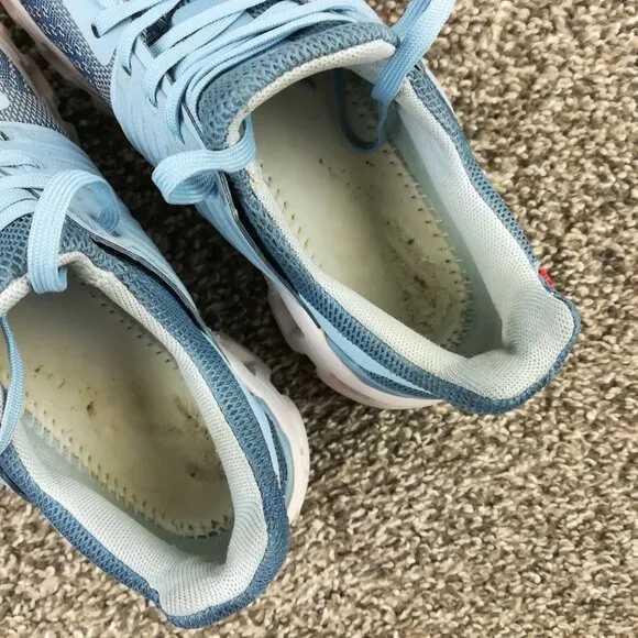On Cloudswift Lake Sky Blue White Womens Size 6 Athletic Running Shoes Sneakers