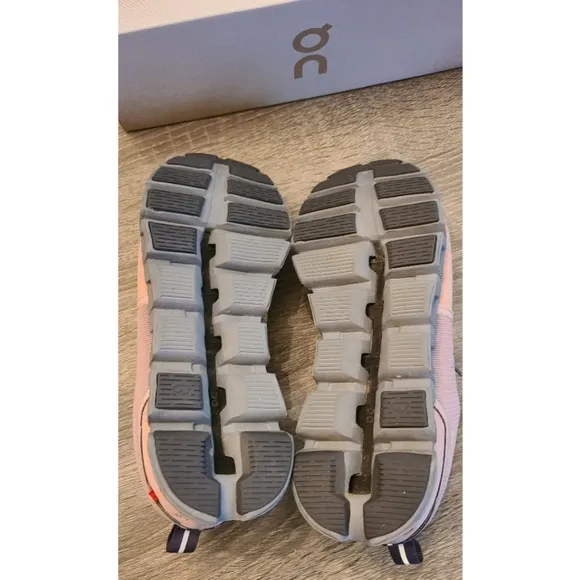 On Running Cloud 5 Waterproof Re-engineered Trail Running Hiking Sneaker 8.5