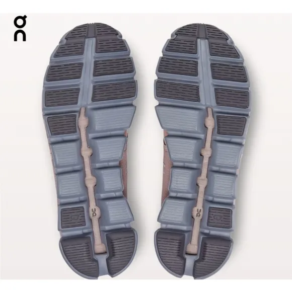 On Running Cloud 5 Waterproof Re-engineered Trail Running Hiking Sneaker 8.5