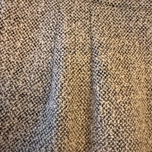 Oscar de la Renta Brown Tweed Wool Skirt with Pleated Hem- size 6