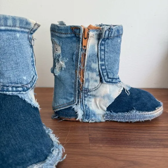 Oshkosh B'gosh Distressed Patchwork Denim Kid Boots size 9M (4-5yr old toddler)