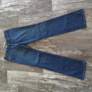 PAIGE &quot;Melrose&quot; medium dark wash straight cut denim jeans sz 29x35.5L TALL euc