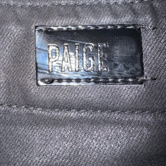 Paige Pleated Mayslie Short in Midnight Black Oil Coating Size 30 New
