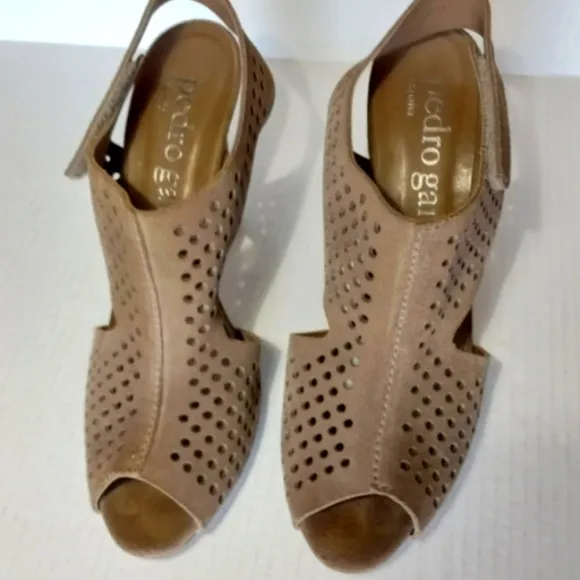 Pedro Garcia Peep Toe Sling Back Sandals Heels