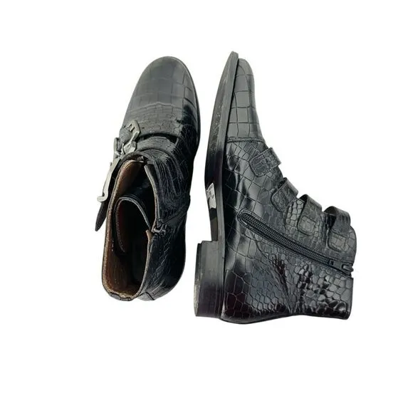 Pertini Reptile Embossed Black Leather Buckle StuddedMoto Biker Ankle boots 7