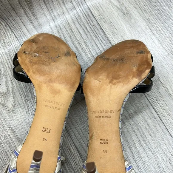 Philosophy di Alberta Ferretti Heels