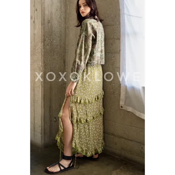 POL Green Ditzy Floral Ruffle Tiered Maxi Skirt