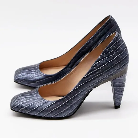 Pour La Victoire Croc Embossed Leather Square Toe Heel Shoe 8 $248 Metallic Blue