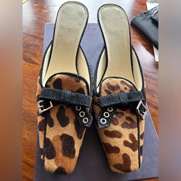 Prada shoes 38.5 used condition