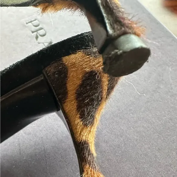 Prada shoes 38.5 used condition