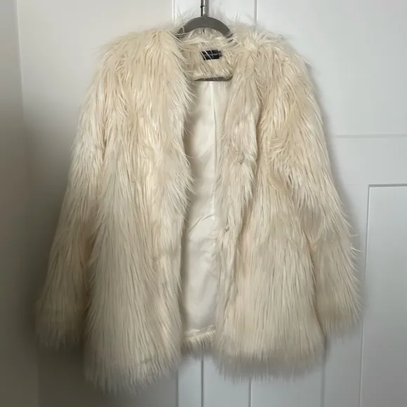 Prettylittlething Shaggy Faux Fur Jacket